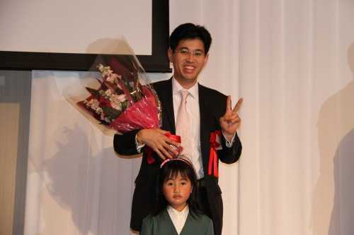 医療法人マルイ眼科（医療事務/受付の求人）の写真6枚目：院長です。学会で数多く受賞しています。