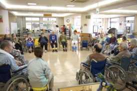 介護老人保健施設 「太陽の都」の写真2枚目:あなたの笑顔で利用者様を元気にさせてあげてください。