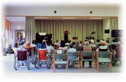 介護老人保健施設 メディトピア小諸の写真2枚目:レクリエーションの様子です。