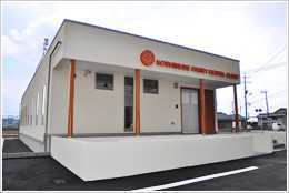 こしむねファミリー歯科医院の写真2枚目:落ち着いた雰囲気で働きやすさ抜群!