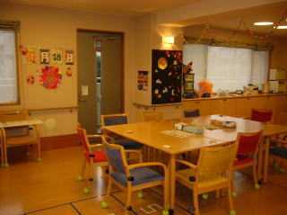 第2デイサービス幸園の写真1枚目:手芸、囲碁、将棋や製作、歌、ゲーム鑑賞等のレクリエーションをご用意しています