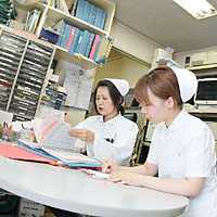 池袋病院の写真3枚目:チームで看護にあたり、大切な情報はしっかり共有!