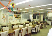 デイサービスセンターこのまち高田馬場の写真2枚目:にぎやかなデイルームです