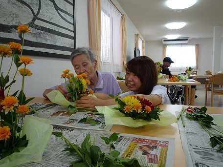 トルチェ井高野【夜勤専従】の写真3枚目：フラワーアレンジメント
