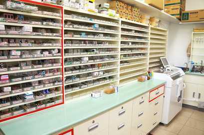サン薬局 布施店(医療事務/受付の求人)の写真:レベルの高い服薬指導や薬歴管理を経験していただけます