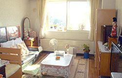 生活支援ハウス 新川スマイルコートの写真1枚目:新川スマイルコートは全室個室で、自炊型の施設です