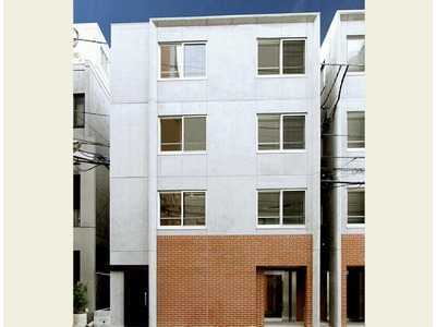 高齢者向け賃貸住宅円山公園ぐろーりーの写真1枚目：円山公園駅から徒歩3分！