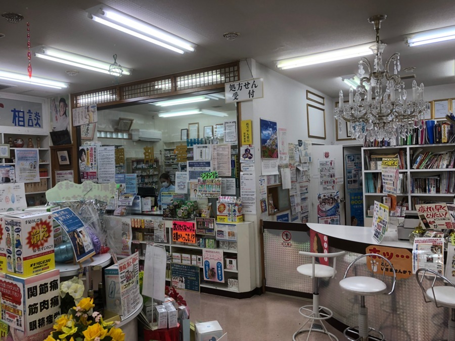有限会社　晴天堂薬局（薬剤師の求人）の写真2枚目：店内の様子です。調剤とOTCと漢方に強くなれます。
