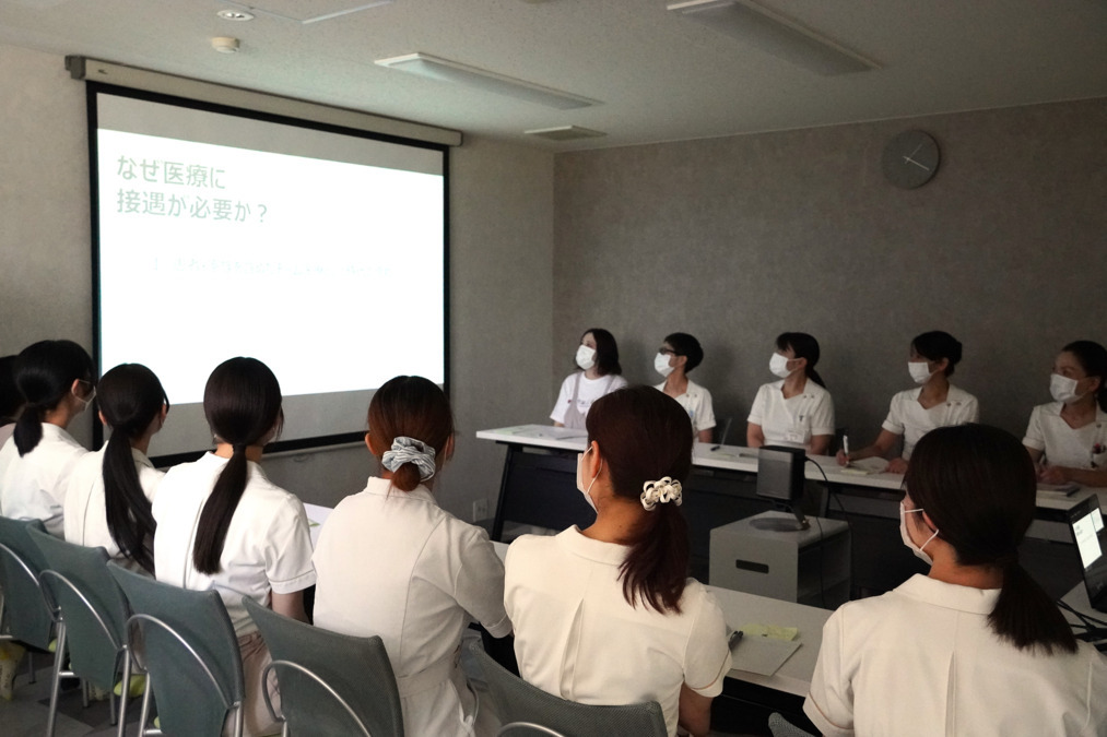 医療法人下村小児科医院（医療事務/受付の求人）の写真10枚目：院内勉強会