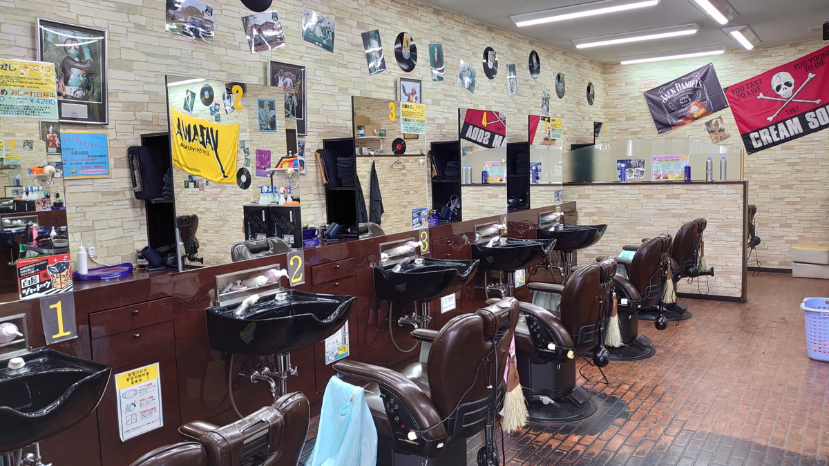 理容ルパン 西京極店の写真