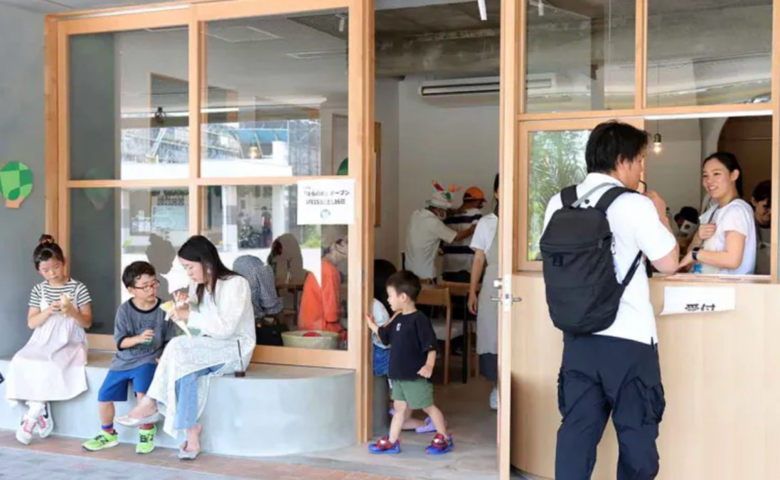 学校法人大原幼稚園（保育補助の求人）の写真5枚目：評判のカフェ はらの木
