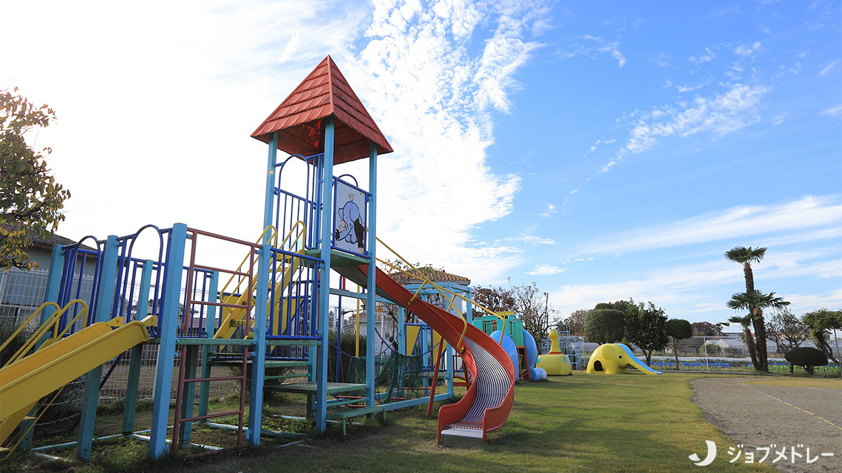 のもと保育園(保育士の求人)の写真17枚目:さまざまな遊具を取り揃えています