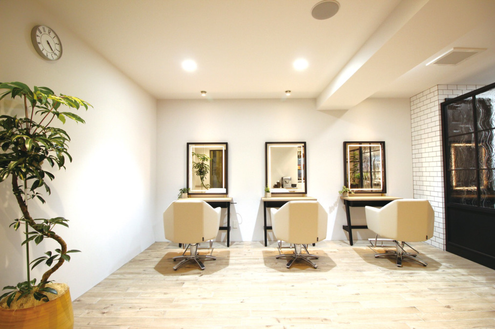 jouir hair design 三鷹店の写真6枚目：
