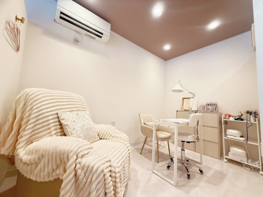 iris nailsalon（アイリストの求人）の写真2枚目：