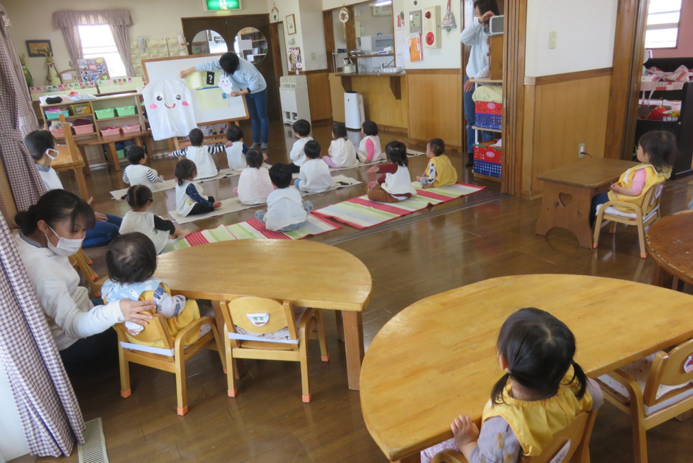 学校法人植竹学園　わかばの森保育園（保育士の求人）の写真3枚目：