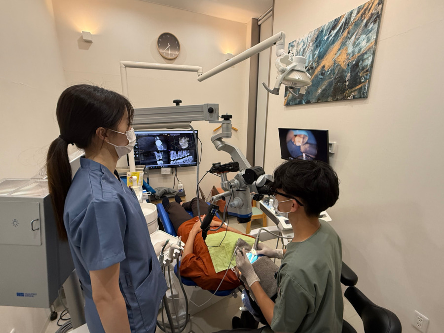 仙台総合歯科【2026年04月オープン予定】（歯科医師の求人）の写真9枚目：新卒1年目アシスト、2年目術者で治療の指導
患者は当院職員