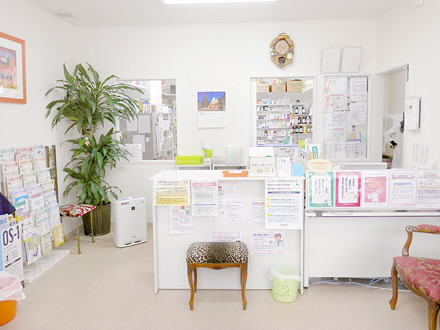 オレンジ薬局江坂店の写真2枚目：
