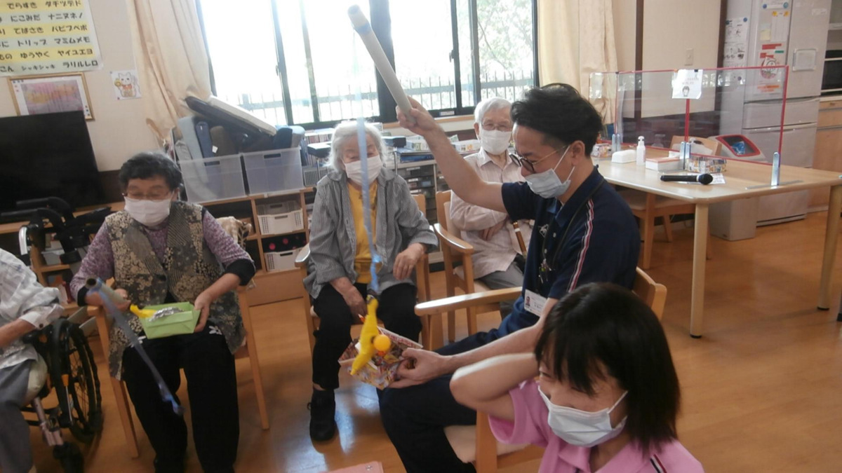 南生協よってって横丁　よってってデイケア（介護職/ヘルパーの求人）の写真4枚目：