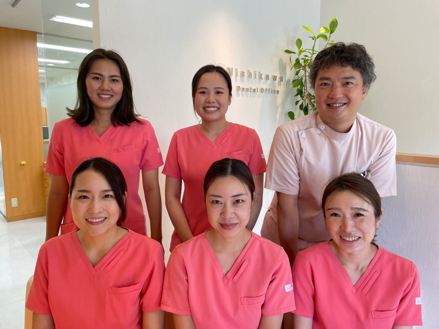 にしかわ.歯科医院 みなみせんり本院（歯科助手の求人）の写真5枚目：仲間想いの優しいスタッフ