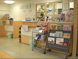 なの花薬局青葉中央店（薬剤師の求人）の写真2枚目：なの花薬局青葉中央店　内観