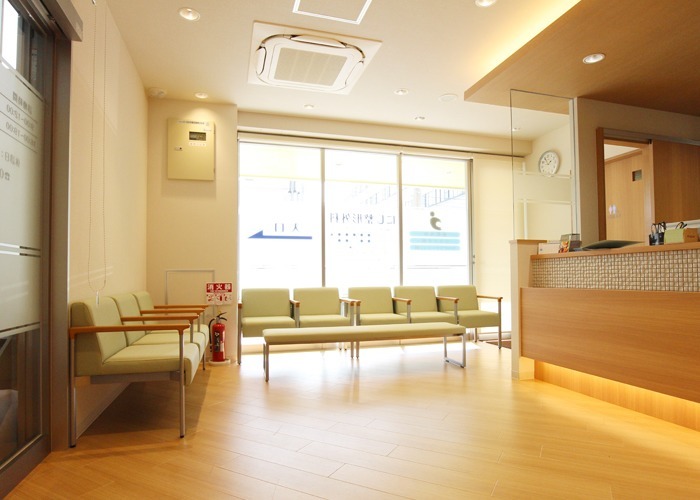 にし整形外科の写真2枚目:待合