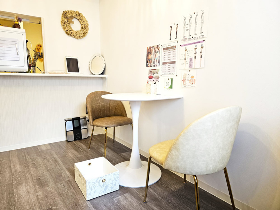 女性専用マシンピラティス専門パーソナルスタジオfis.pilates豊中店（インストラクターの求人）の写真8枚目：