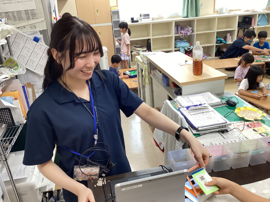 三鷹市連雀学園学童保育所（放課後児童支援員/学童指導員の求人）の写真2枚目：