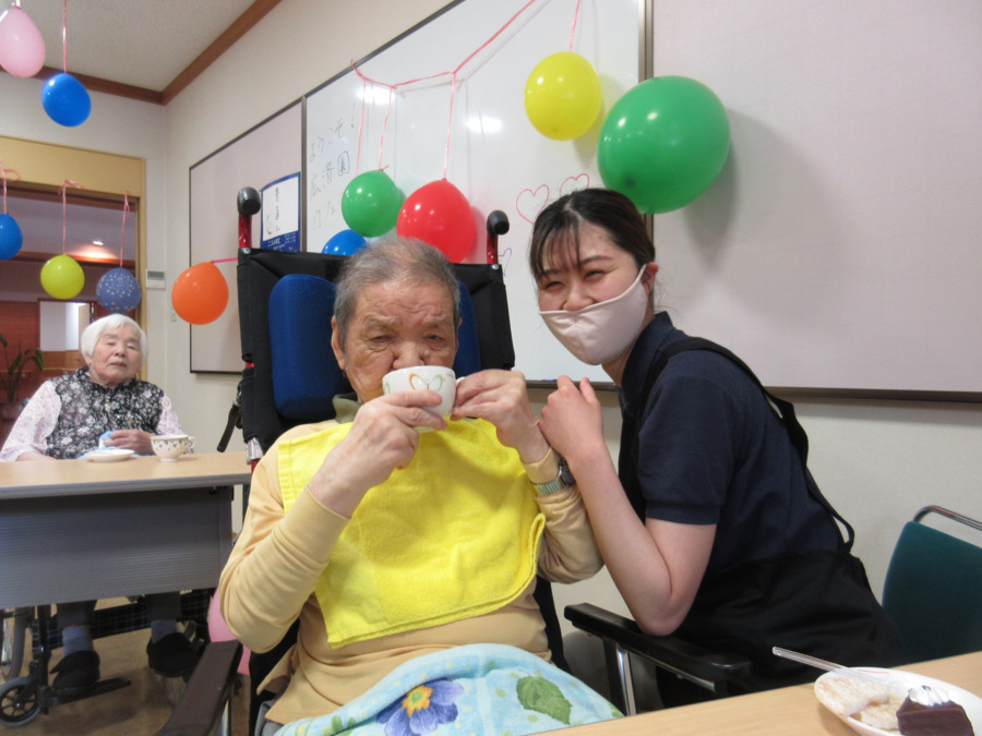 特別養護老人ホーム奧津広済園の写真3枚目：ご応募お待ちしています！