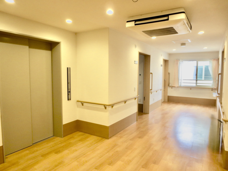 ヒューマンケアメゾン藤沢ちょうごの里（管理職（介護）の求人）の写真2枚目：施設運営に携われるやりがいのある仕事です！