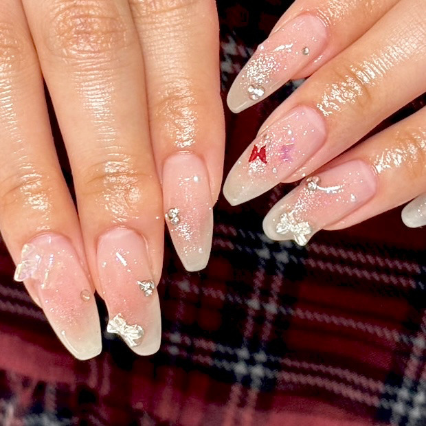 nailsalon&U（ネイリストの求人）の写真