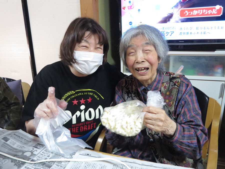 だんらんの家 南草津（介護職/ヘルパーの求人）の写真8枚目：笑顔が絶えないだんらの家です！