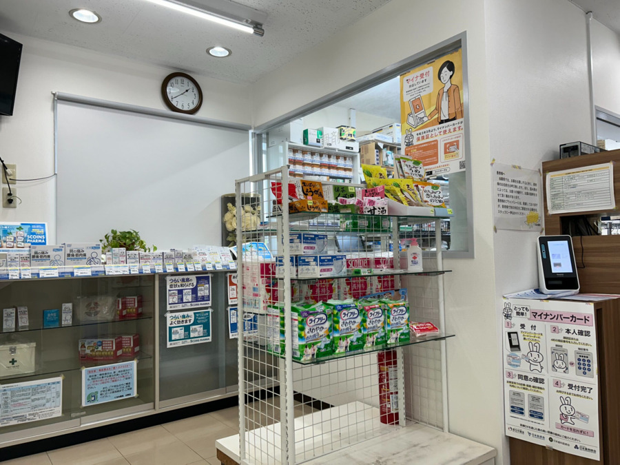 くるみ薬局兵庫小野店（薬剤師の求人）の写真3枚目：くるみ薬局　小野店　OTC販売
