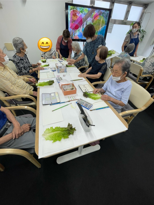 ソラノイロ　芝公園（管理職（介護）の求人）の写真12枚目：臨床美術の時間