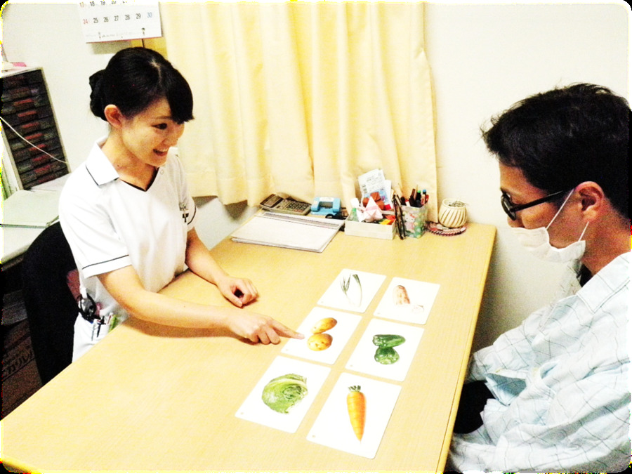 大阪府済生会茨木病院（言語聴覚士の求人）の写真8枚目：実際の業務の様子（ST)