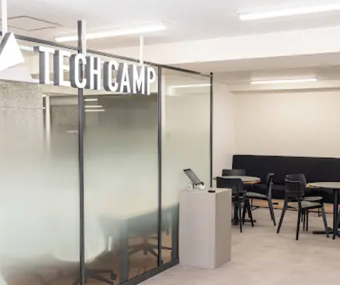 テックキャンプ就労移行スクール天神（サービス管理責任者の求人）の写真4枚目：