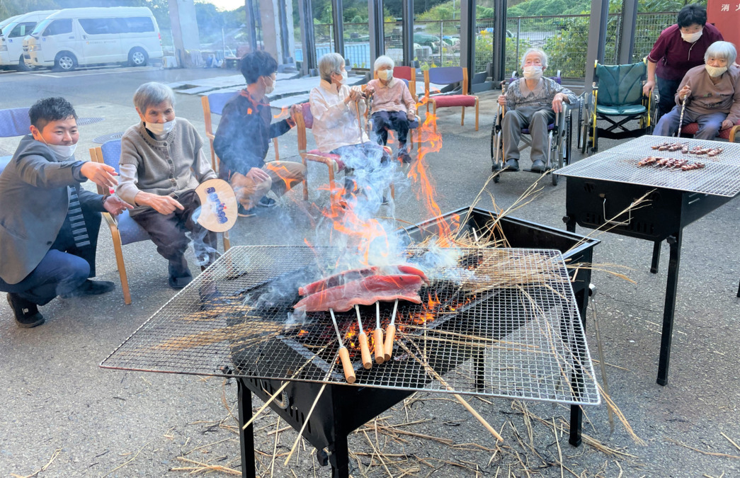 デイサービスセンターサンホーム神戸西(介護職/ヘルパーの求人)の写真7枚目:カツオイベントの様子です♪