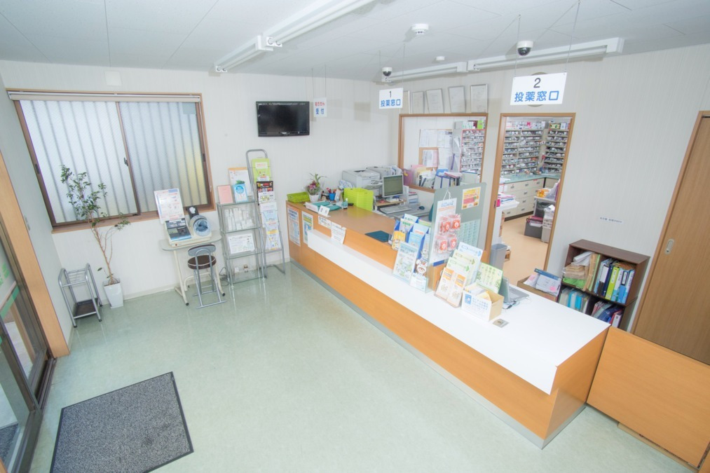 ドリーム薬局 田奈店（薬剤師の求人）の写真2枚目：ドリーム薬局 田奈店の内観
