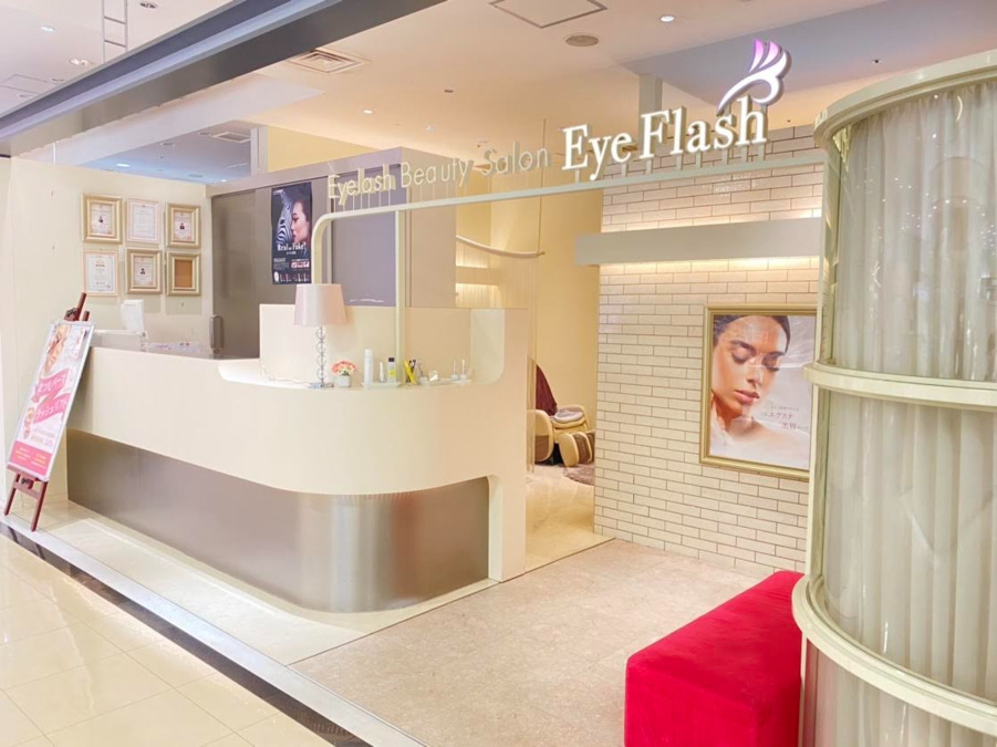 EyeFlash京阪百貨店くずはモール店（アイリストの求人）の写真6枚目：