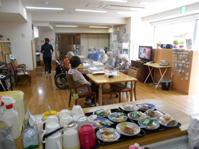 小規模多機能　花菜（はな）の写真3枚目：「通い」「泊まり」「訪問」を組み合わせた介護サービスを提供します