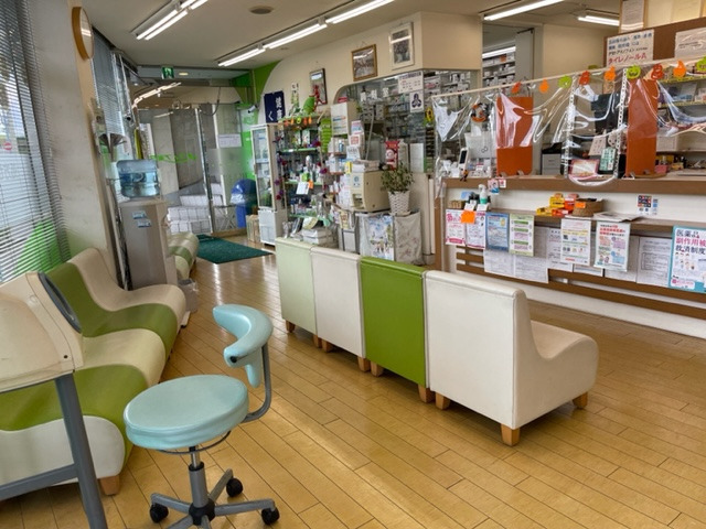 ライブ薬局(調剤事務の求人)の写真:店内フロア