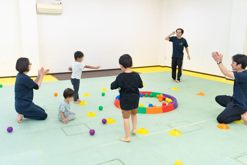 運動学習型放課後等デイサービスReno wellness kids太田教室の写真