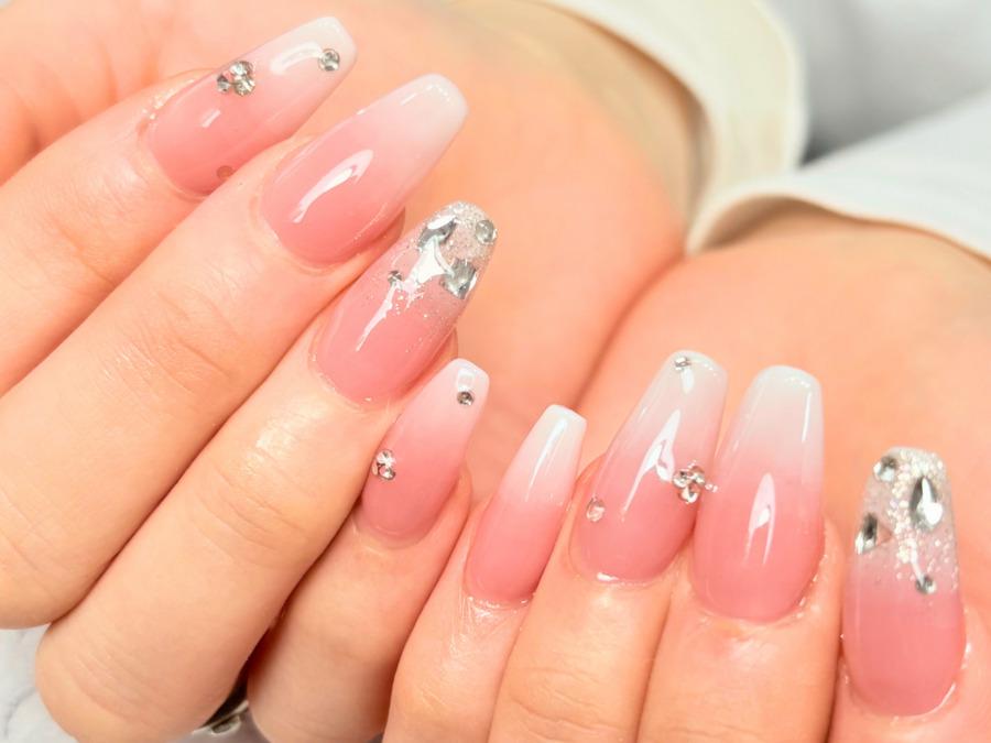 深爪矯正・自爪育成専門サロンNatulea(ネイリストの求人)の写真12枚目: