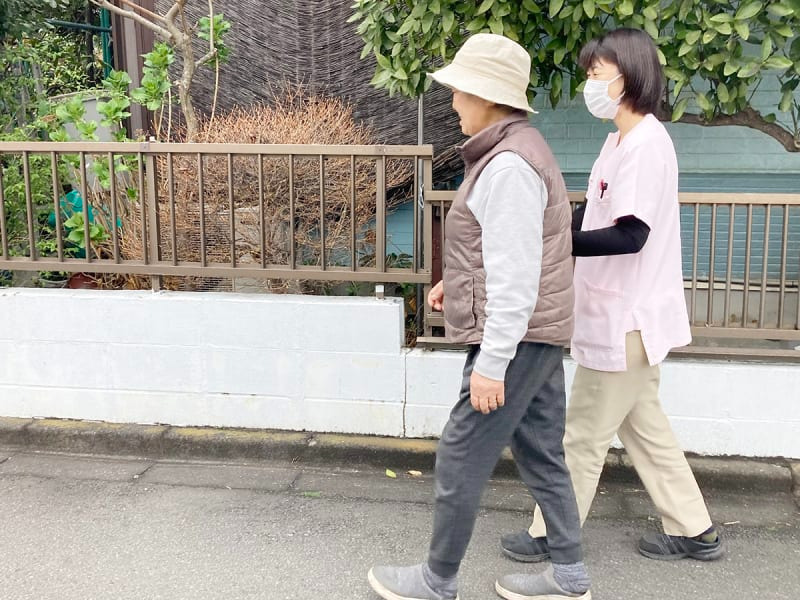ケアーズ訪問看護リハビリステーション相原二本松【2025年秋オープン予定】の写真5枚目：ひとりひとりに合わせた看護・リハビリを提供しています。