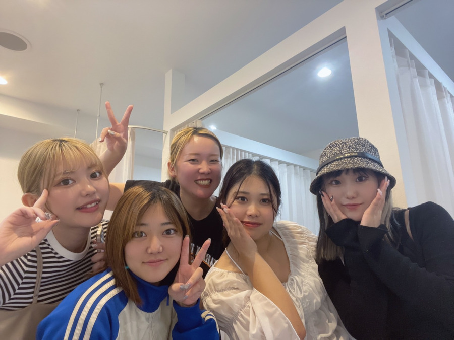 PLATINUM DOLL 二条店（アイリストの求人）の写真5枚目：