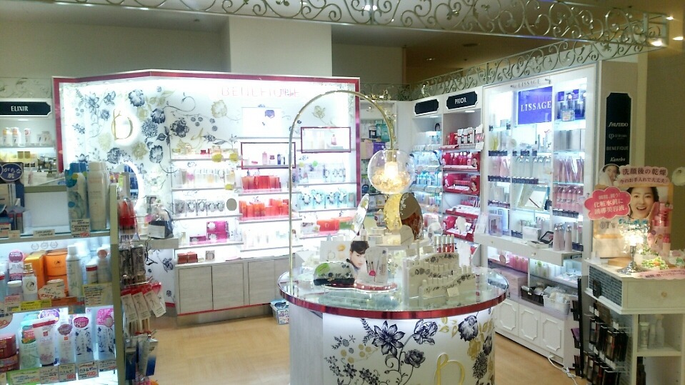 フジ薬局 オーパ店(登録販売者の求人)の写真2枚目: