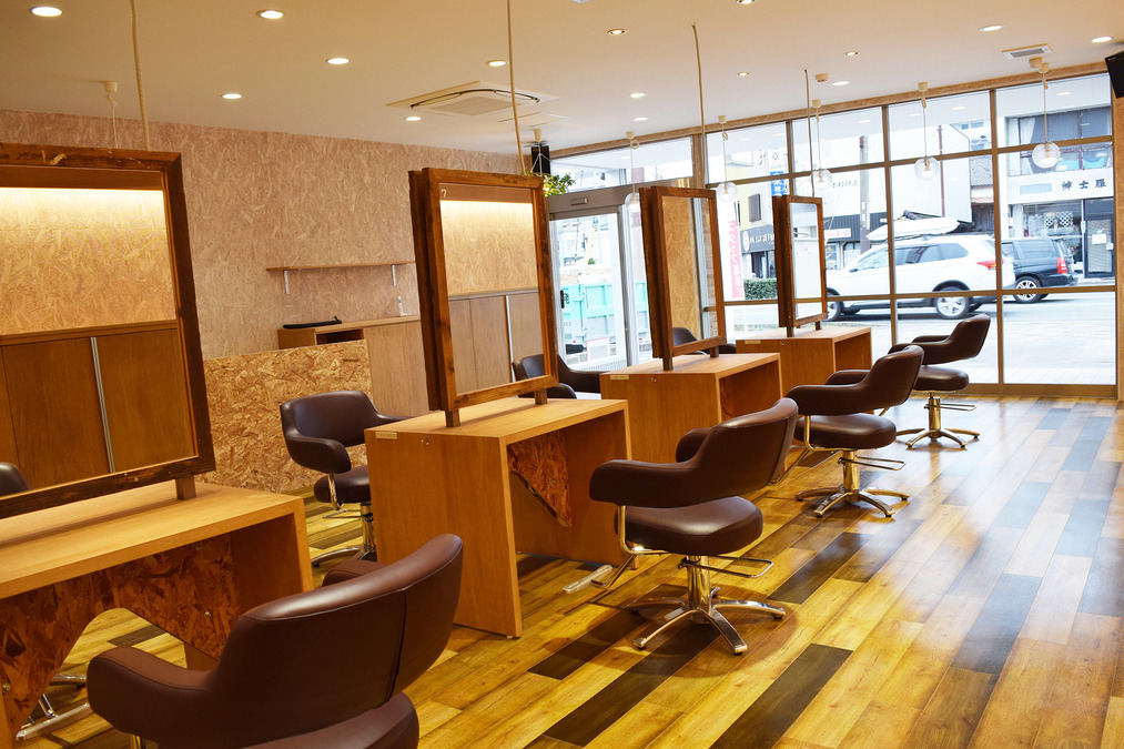 美容室hairs広畑東新町店の写真14枚目：