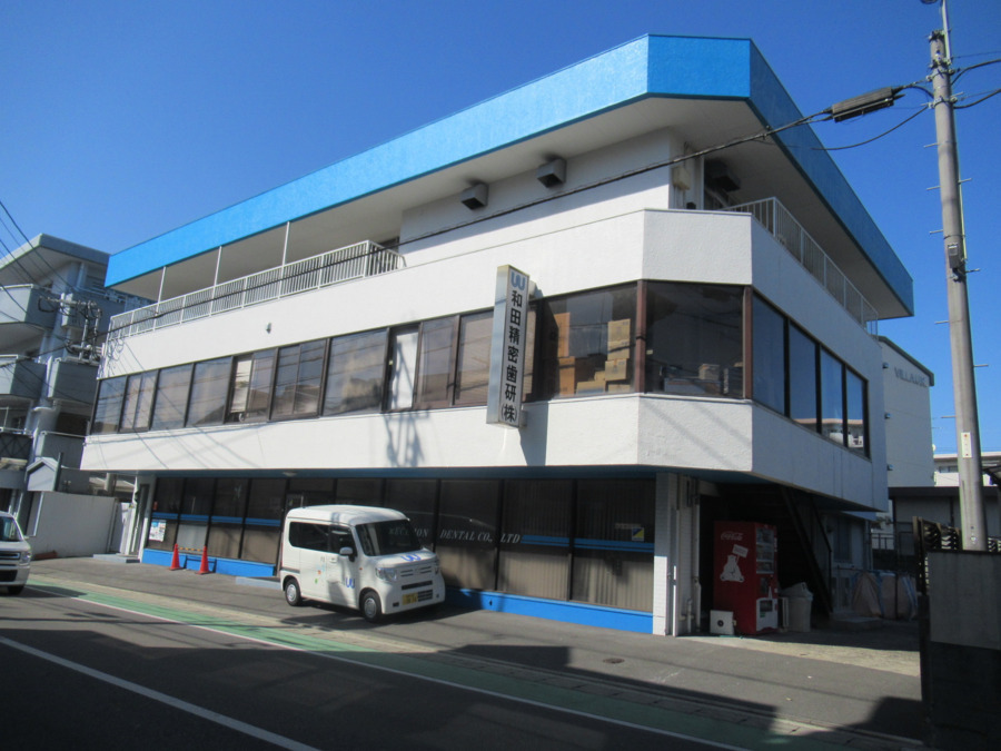 和田精密歯研株式会社 博多センター(歯科技工士の求人)の写真:博多センター