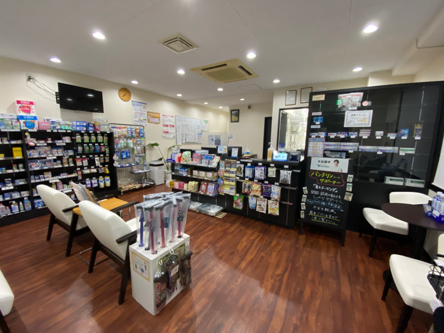 乙訓まち薬局（薬剤師の求人）の写真2枚目：OTC販売やセルフメディケーション推進に力を入れております！