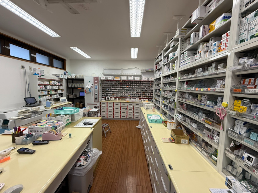 すこやか薬局登川店の写真2枚目：調剤室