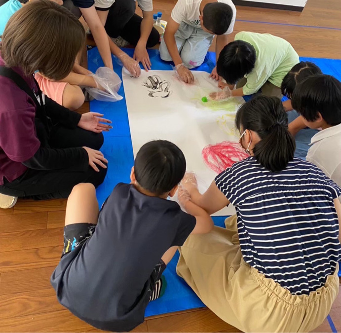 放課後等デイサービス flat 大東いいもりぷらざ店(児童指導員/指導員の求人)の写真2枚目: